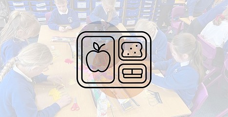 Disgyblion Ysgol Bryn Garth gyda eicon bwdlen dros y llun